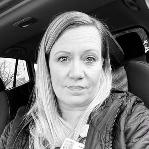 Meet your Posher, Carey